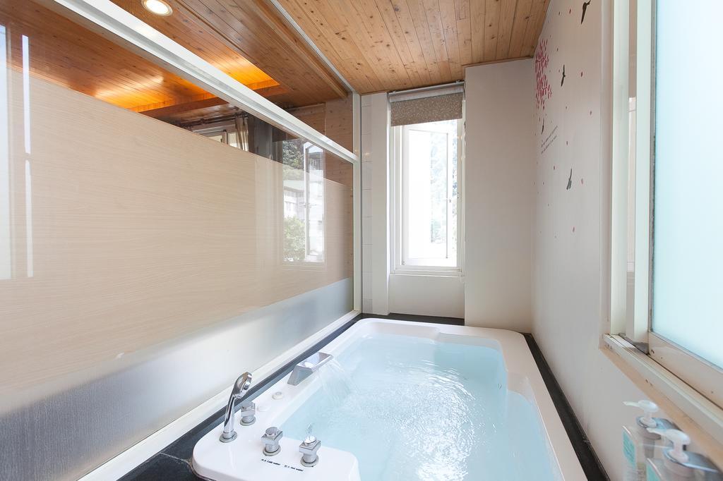 Lover Hot Spring B&B Jiaoxi Luaran gambar