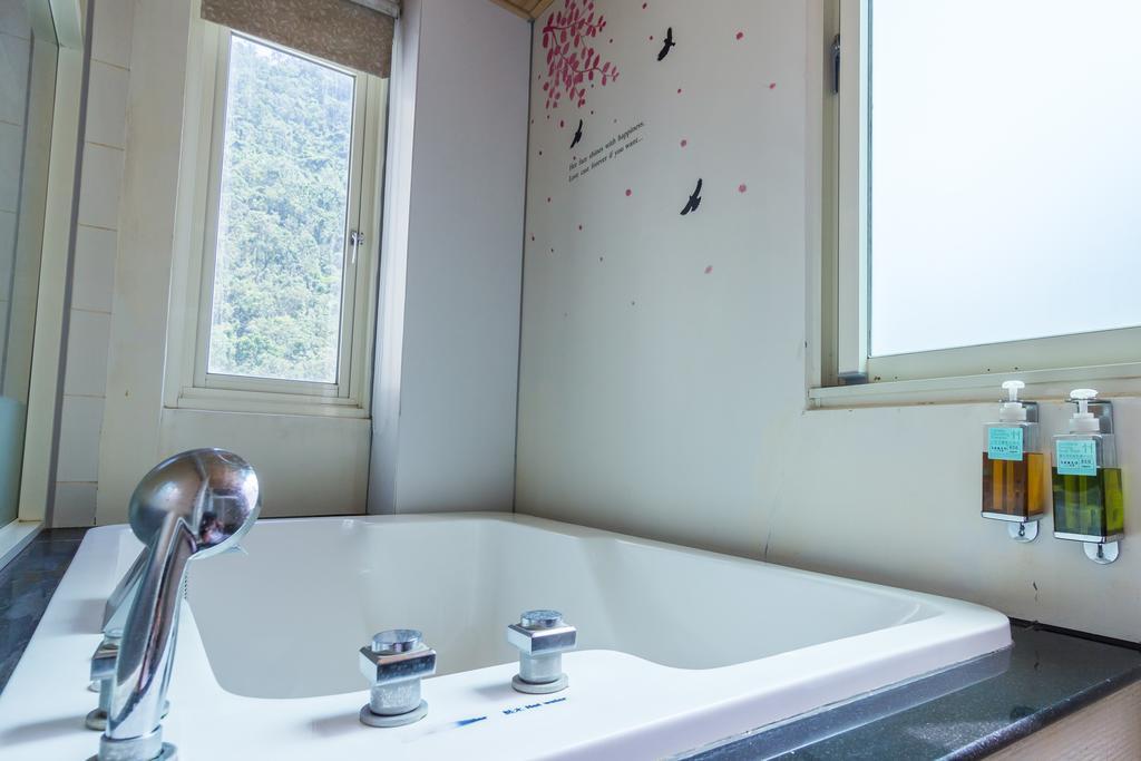 Lover Hot Spring B&B Jiaoxi Luaran gambar